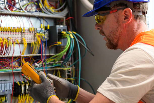 Best Residential Electrician Services  in St Francis, WI